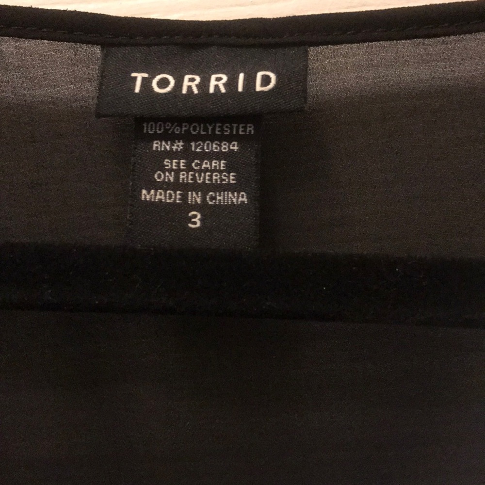 Blouse - Picture 3 of 3